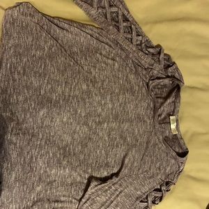 Cute Light sweater-Great with leggings